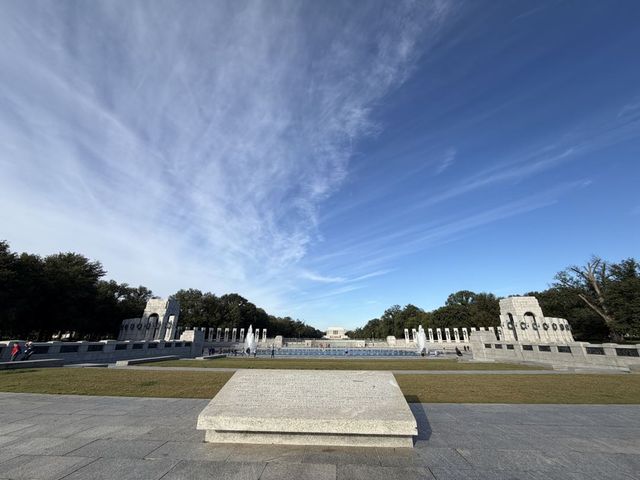 The World War II Memorial, its fountains and pillars