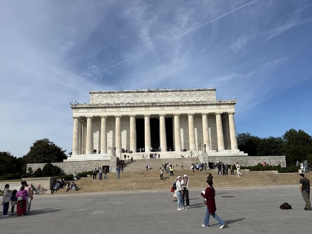 The Lincoln Memorial from the plaza